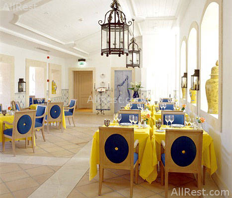Grand Hotel Residencia 14